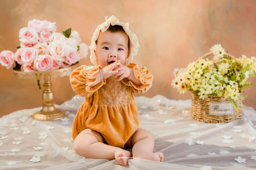 扶余宝宝睡不踏实哼唧扭动